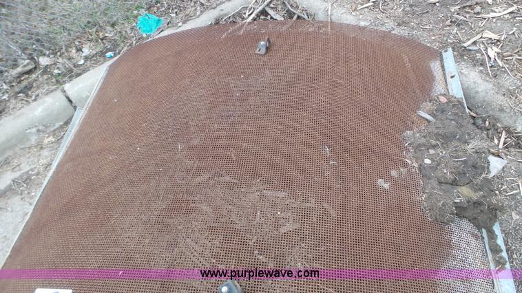 image for item K4613 (4) screen deck screens