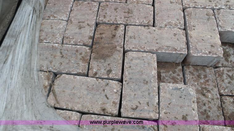 image for item K4621 Landscape paver blocks
