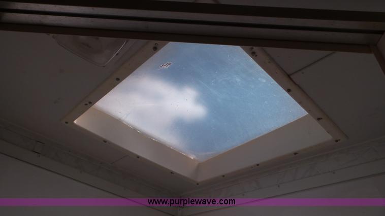 image for item K6761 1996 Electra camper