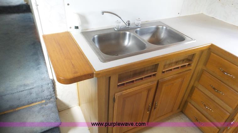 image for item K6761 1996 Electra camper