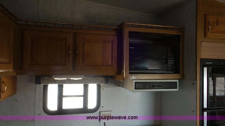 image for item K6761 1996 Electra camper