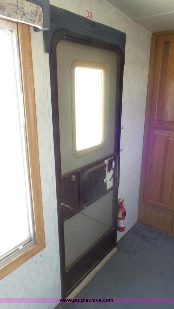 image for item K6761 1996 Electra camper