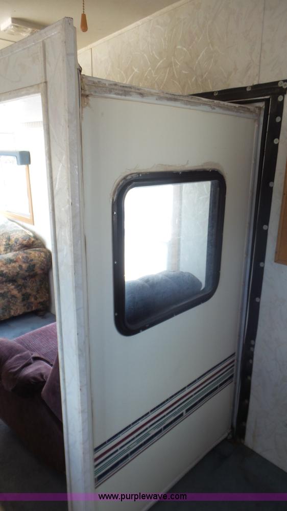 image for item K6761 1996 Electra camper