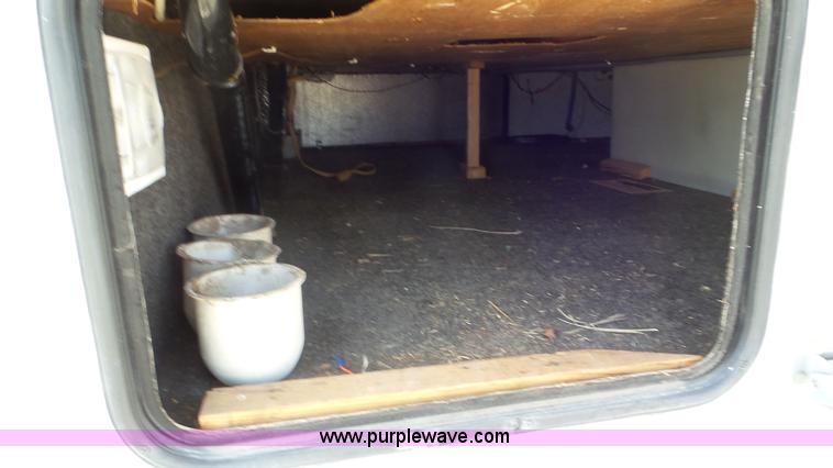 image for item K6761 1996 Electra camper