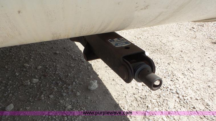 image for item K6761 1996 Electra camper