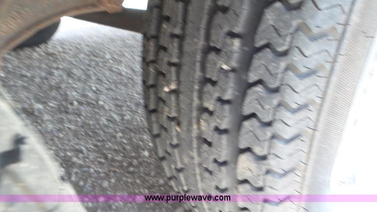 image for item K6761 1996 Electra camper