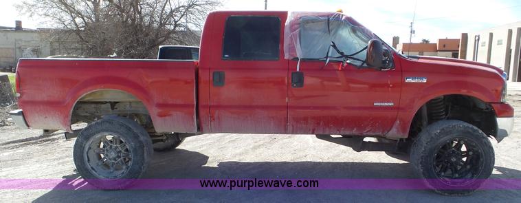 image for item K6838 2006 Ford F250 Super Duty Crew Cab pickup truck