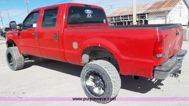 image for item K6838 2006 Ford F250 Super Duty Crew Cab pickup truck