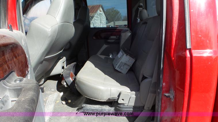 image for item K6838 2006 Ford F250 Super Duty Crew Cab pickup truck