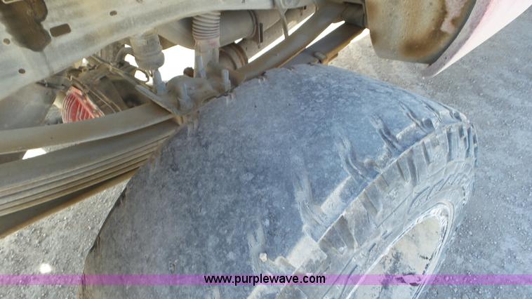 image for item K6838 2006 Ford F250 Super Duty Crew Cab pickup truck