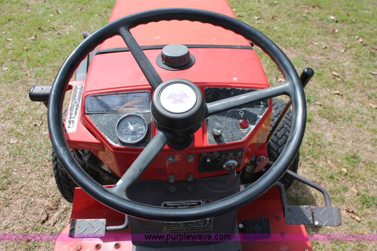 image for item K8995 1990 Massey-Ferguson 1010 Series 2961 tractor