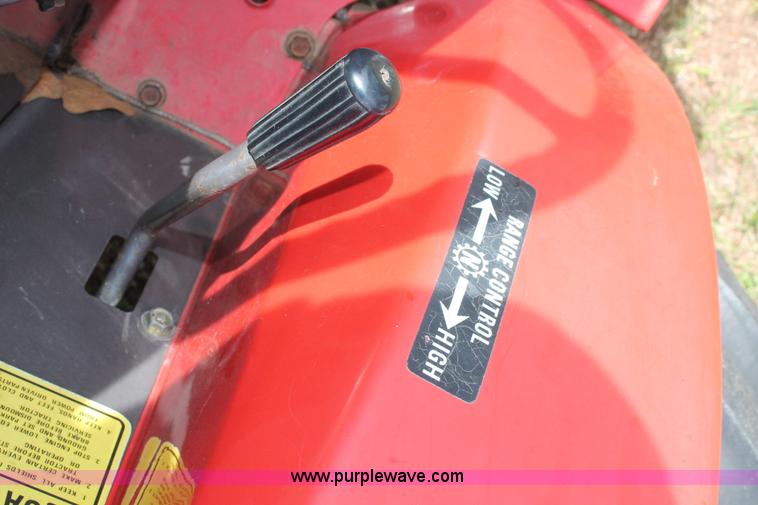 image for item K8995 1990 Massey-Ferguson 1010 Series 2961 tractor