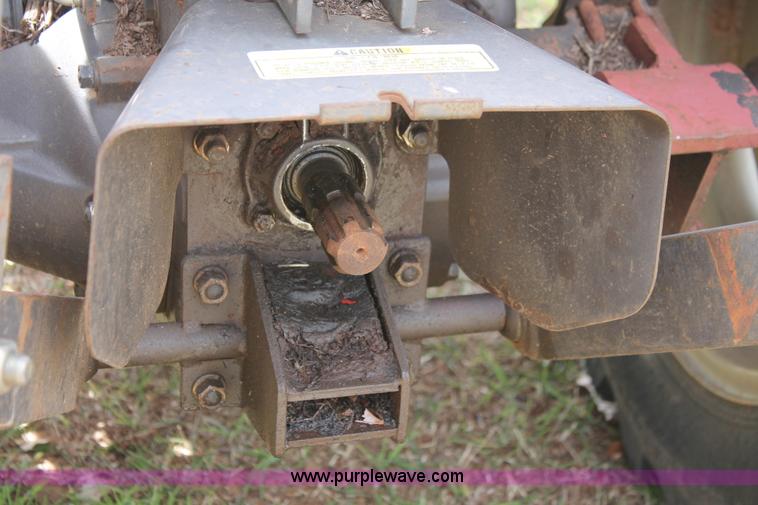 image for item K8995 1990 Massey-Ferguson 1010 Series 2961 tractor