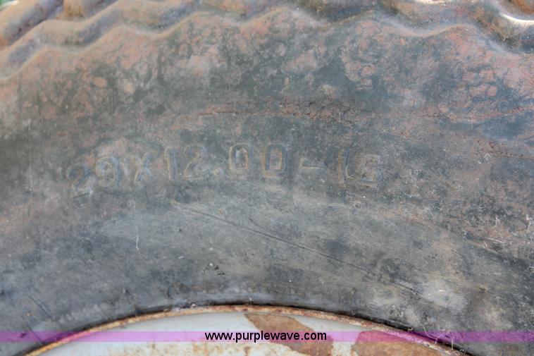 image for item K8995 1990 Massey-Ferguson 1010 Series 2961 tractor