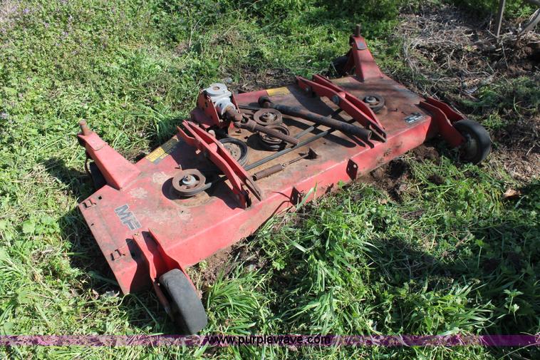 image for item K8995 1990 Massey-Ferguson 1010 Series 2961 tractor