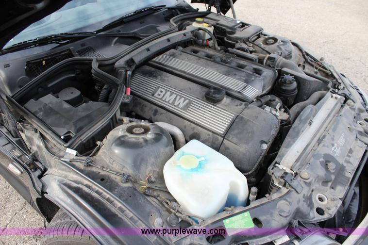 image for item L2349 2001 BMW Z3 Roadster 2.5i convertible