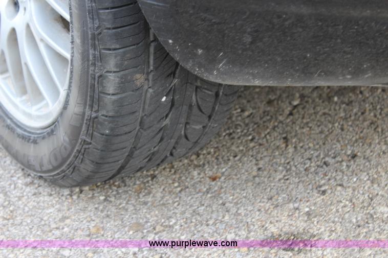 image for item L2349 2001 BMW Z3 Roadster 2.5i convertible