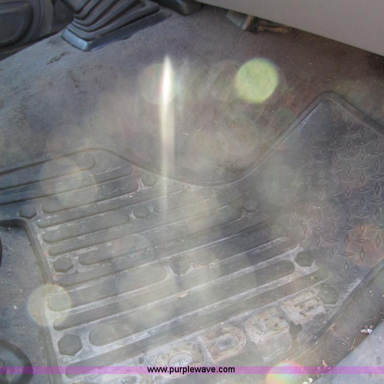 image for item L5314 2000 Ford F250 Super Duty XLT SuperCab pickup truck