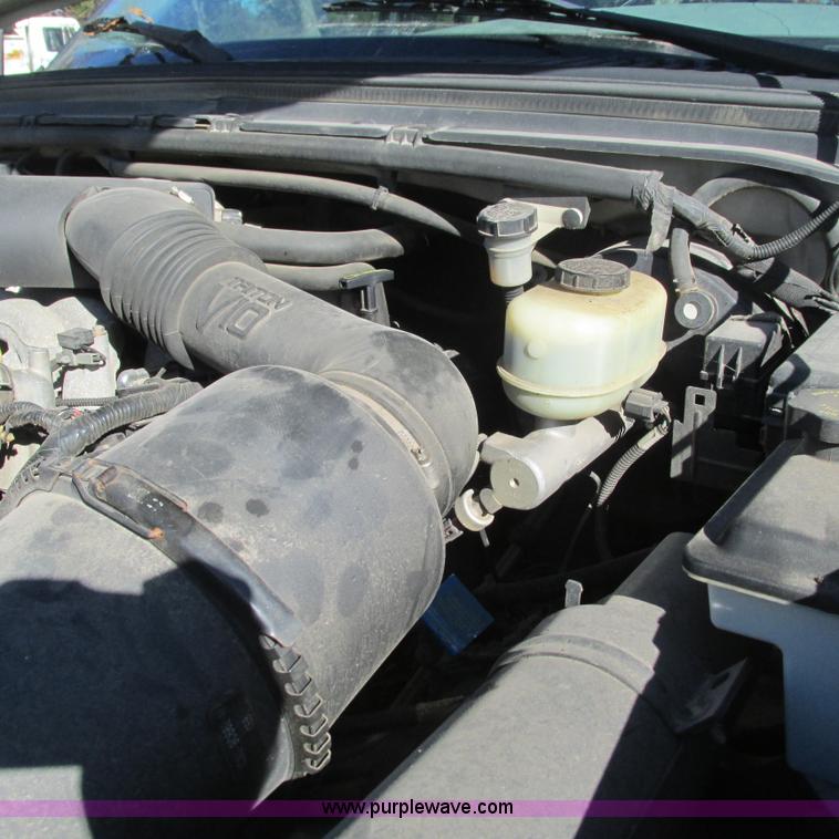 image for item L5314 2000 Ford F250 Super Duty XLT SuperCab pickup truck