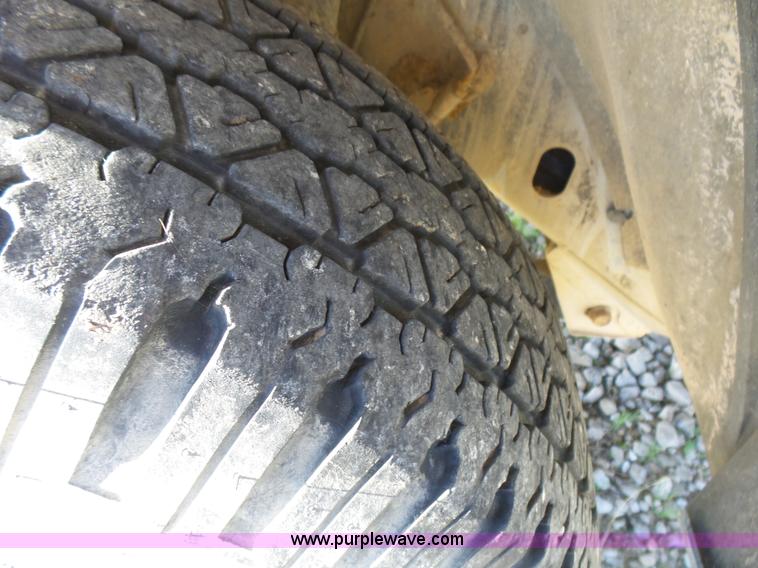 image for item L5452 1999 Jeep Cherokee SE SUV