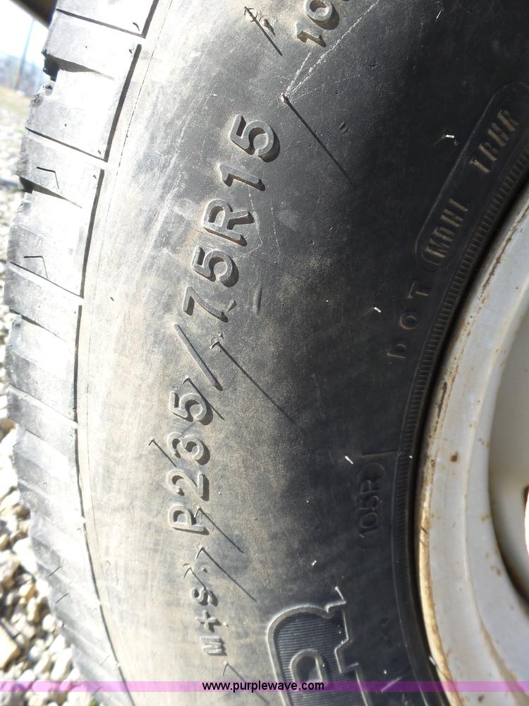 image for item L5452 1999 Jeep Cherokee SE SUV