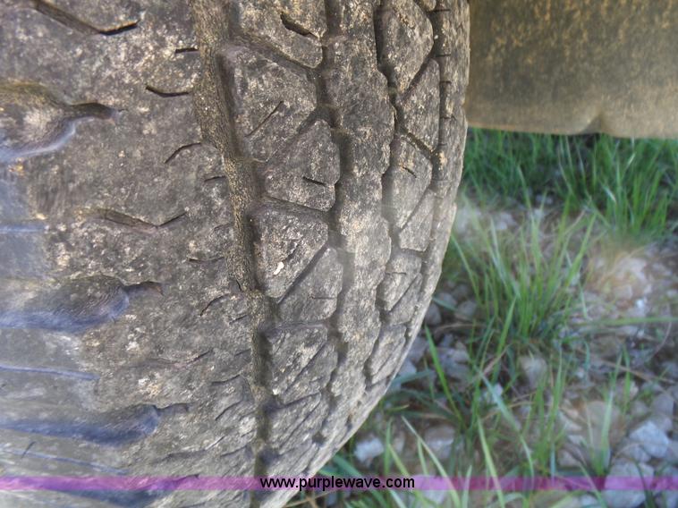 image for item L5452 1999 Jeep Cherokee SE SUV