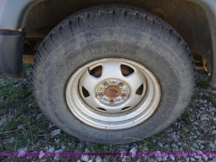 image for item L5452 1999 Jeep Cherokee SE SUV