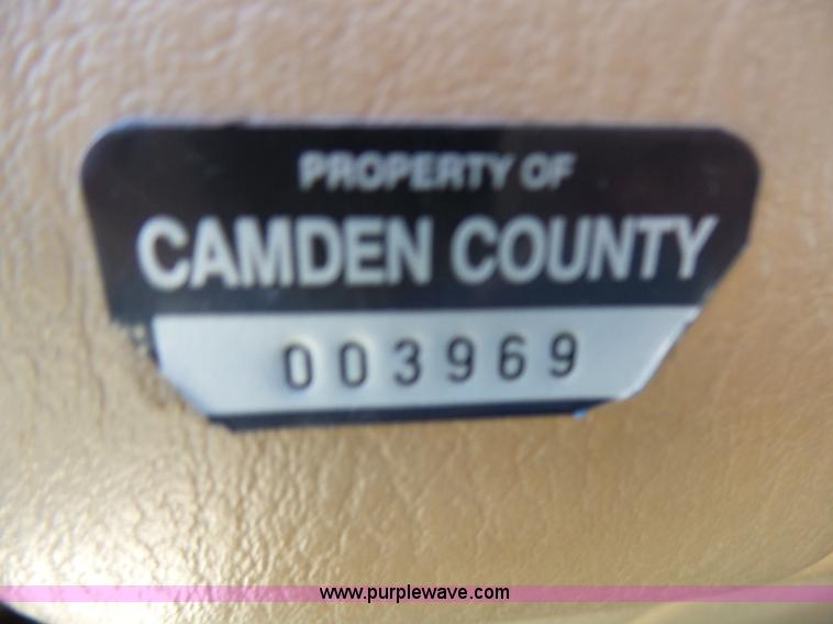 image for item L5452 1999 Jeep Cherokee SE SUV