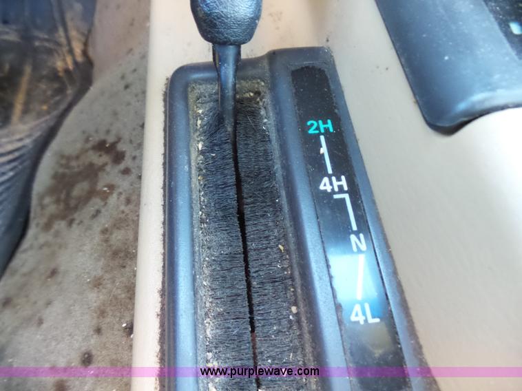 image for item L5452 1999 Jeep Cherokee SE SUV