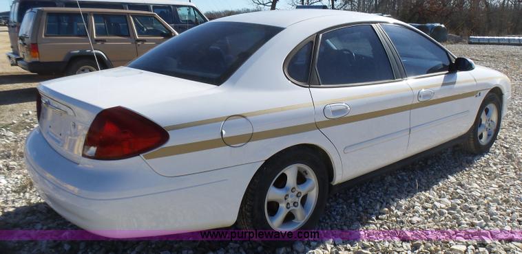 image for item L5454 2000 Ford Taurus SE