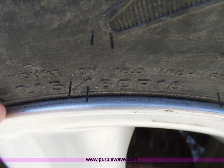 image for item L5454 2000 Ford Taurus SE