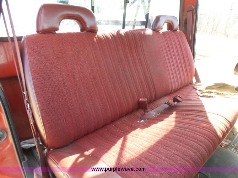 image for item L5456 1994 Chevrolet Cheyenne 1500 pickup truck