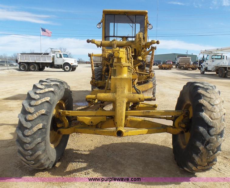image for item L5457 1969 Caterpillar 112F motor grader