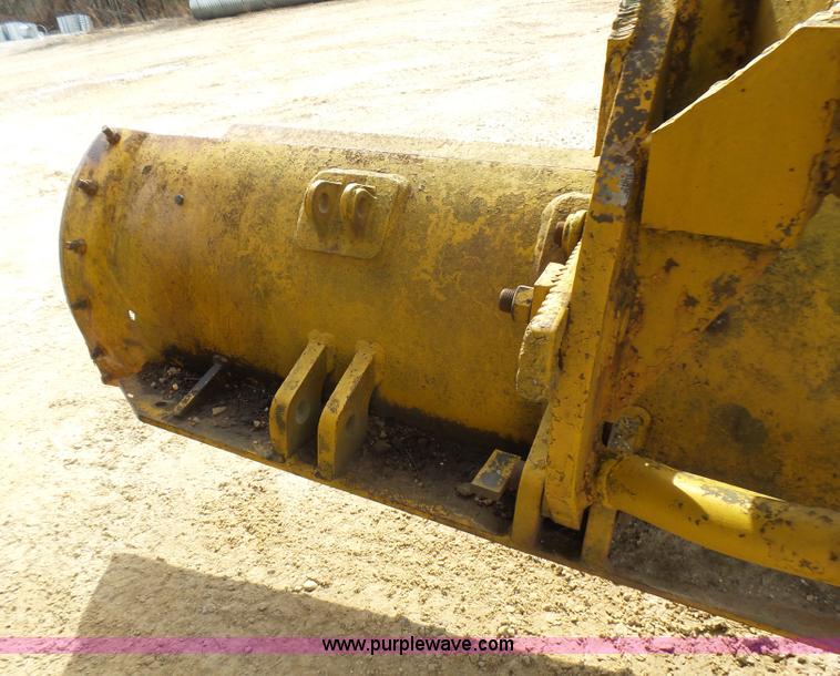 image for item L5457 1969 Caterpillar 112F motor grader