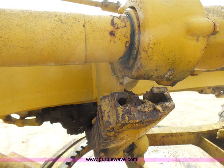 image for item L5457 1969 Caterpillar 112F motor grader