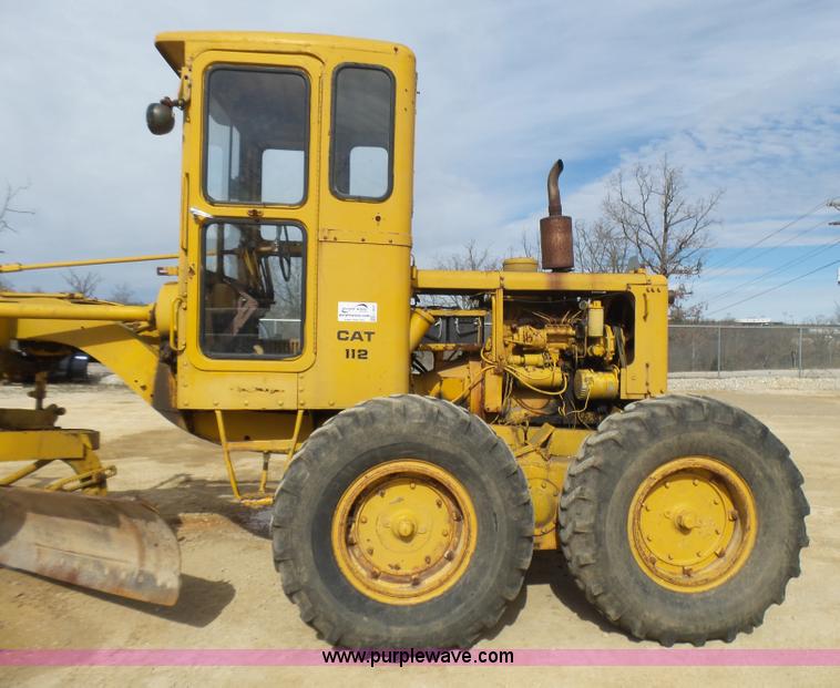 image for item L5457 1969 Caterpillar 112F motor grader