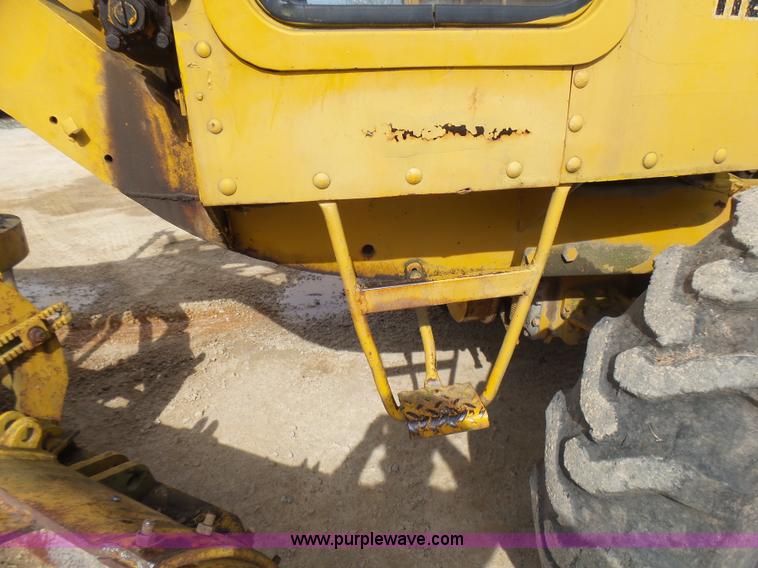 image for item L5457 1969 Caterpillar 112F motor grader