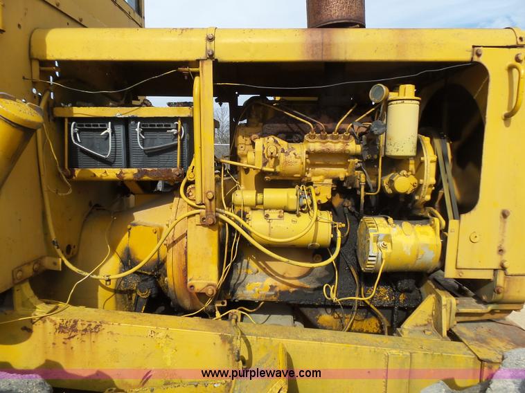 image for item L5457 1969 Caterpillar 112F motor grader