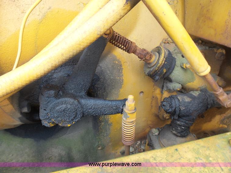 image for item L5457 1969 Caterpillar 112F motor grader