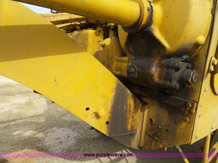 image for item L5457 1969 Caterpillar 112F motor grader