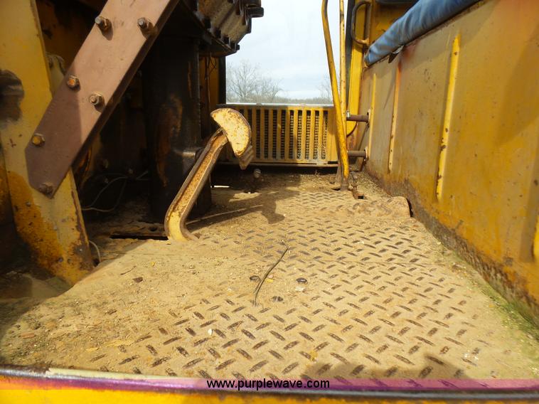 image for item L5457 1969 Caterpillar 112F motor grader