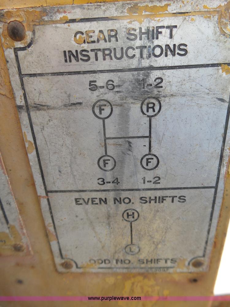 image for item L5457 1969 Caterpillar 112F motor grader