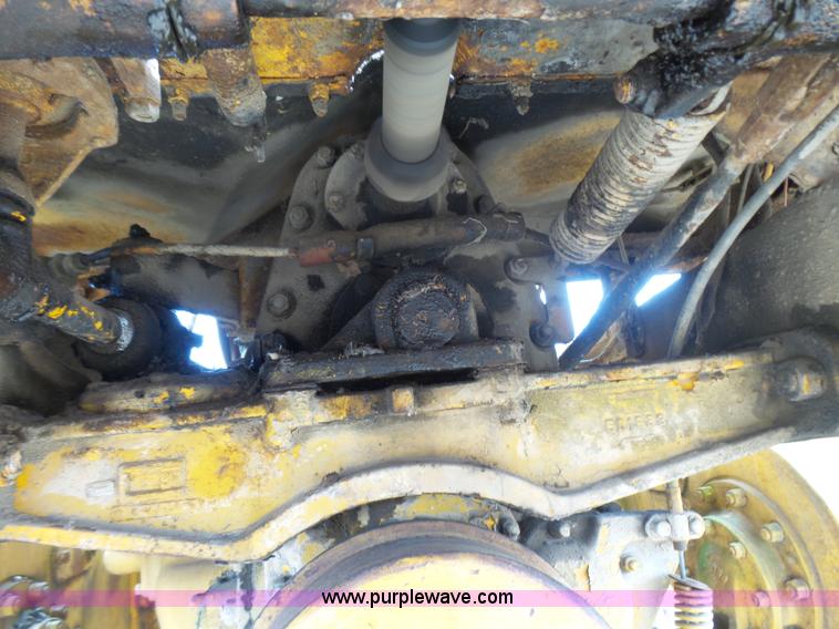 image for item L5457 1969 Caterpillar 112F motor grader