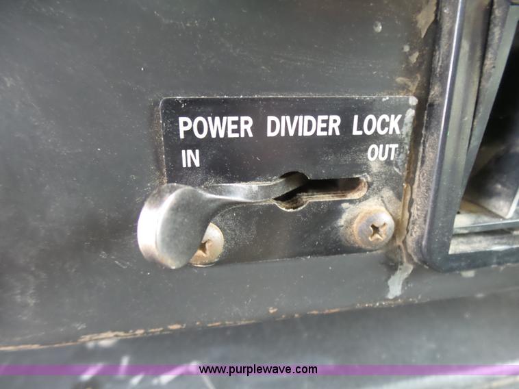 image for item L5458 1993 International 4900 dump truck