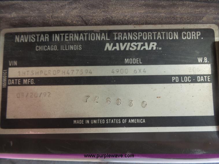 image for item L5458 1993 International 4900 dump truck