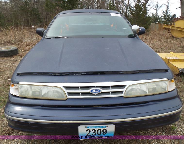image for item L5460 1995 Ford Crown Victoria Police Interceptor