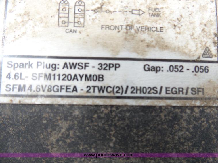 image for item L5460 1995 Ford Crown Victoria Police Interceptor