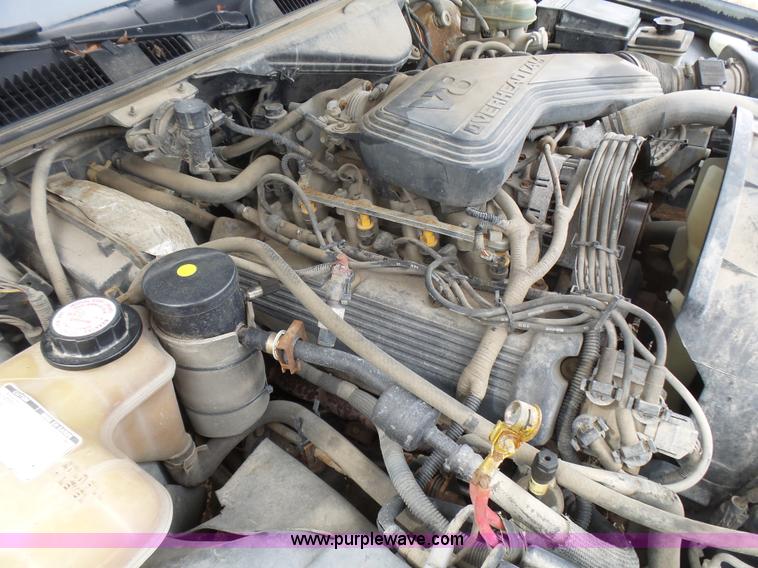 image for item L5460 1995 Ford Crown Victoria Police Interceptor