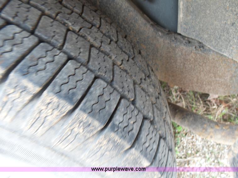 image for item L5460 1995 Ford Crown Victoria Police Interceptor