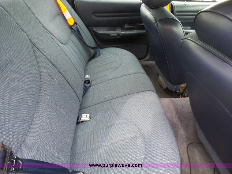 image for item L5460 1995 Ford Crown Victoria Police Interceptor